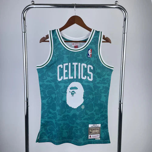 BOSTON CELTICS EDICIÓN BAPE (RETRO)